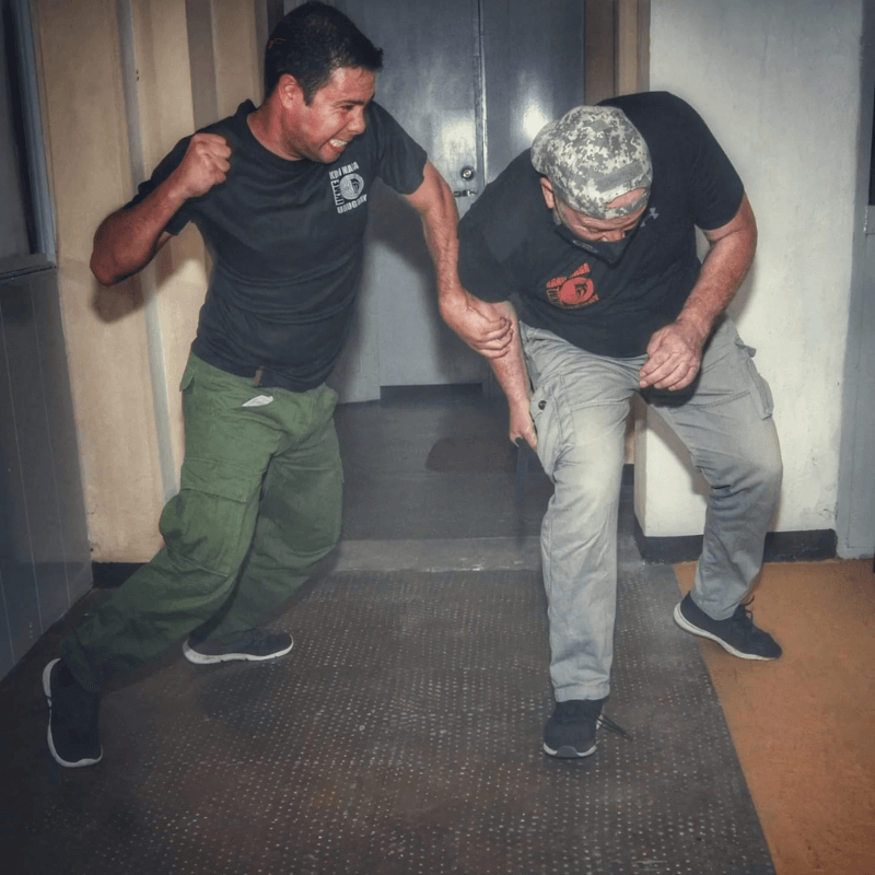 Tecnicas de defensa contra ataque de cuchillo